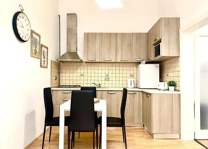 Republique Family Apartment