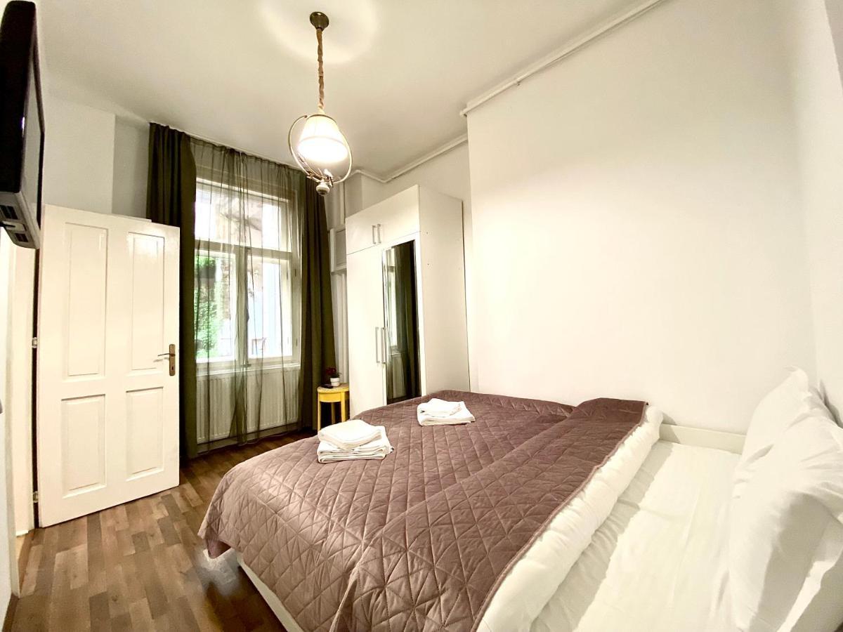 Apartament Republique Family *