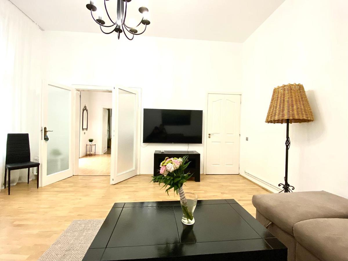 Apartament Republique Family