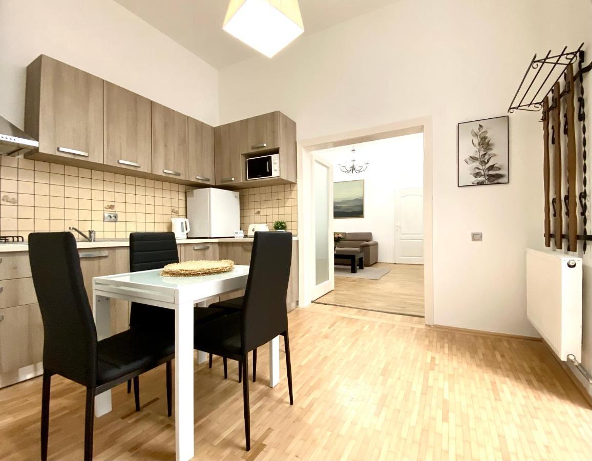 Apartament Republique Family Brașov